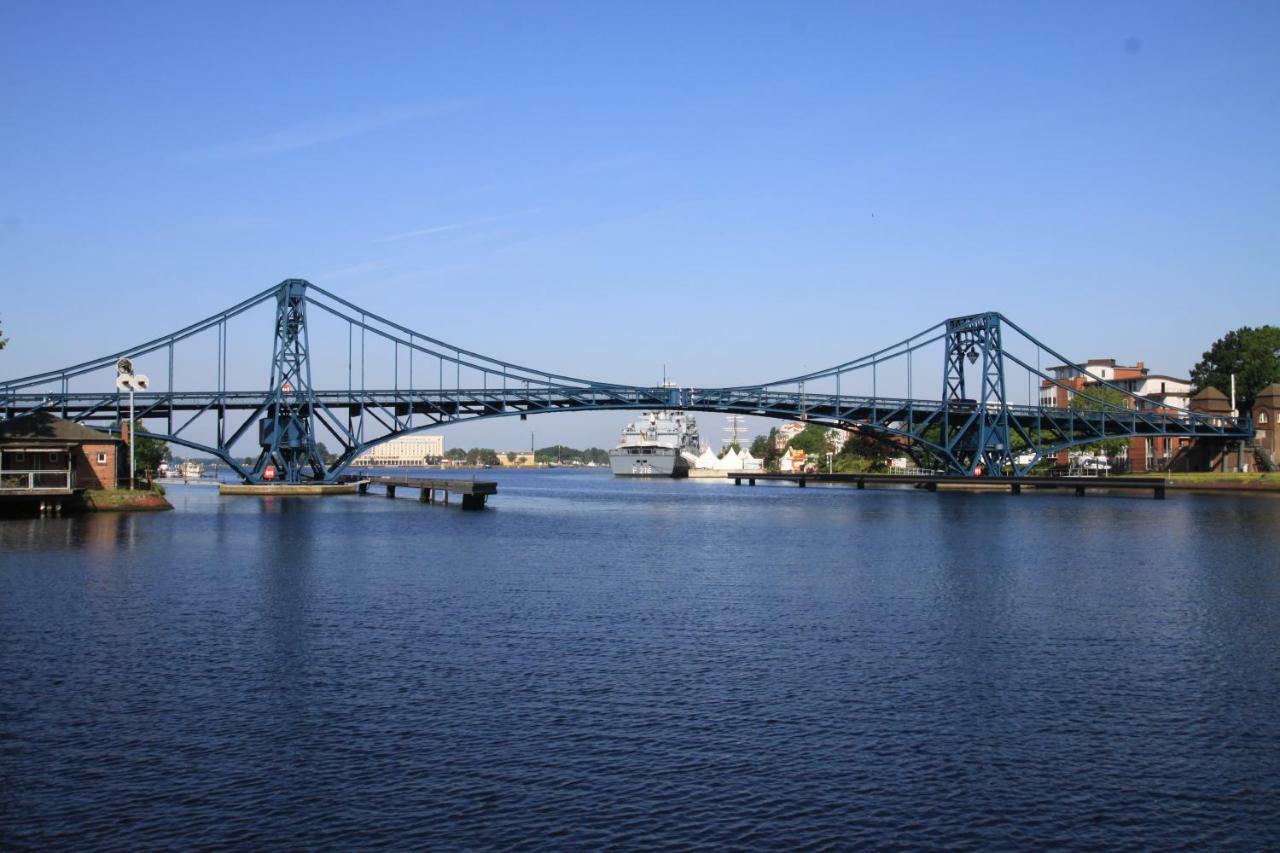 Kapitanswohnung Kaiser Wilhelm Brucke Wilhelmshaven Ngoại thất bức ảnh